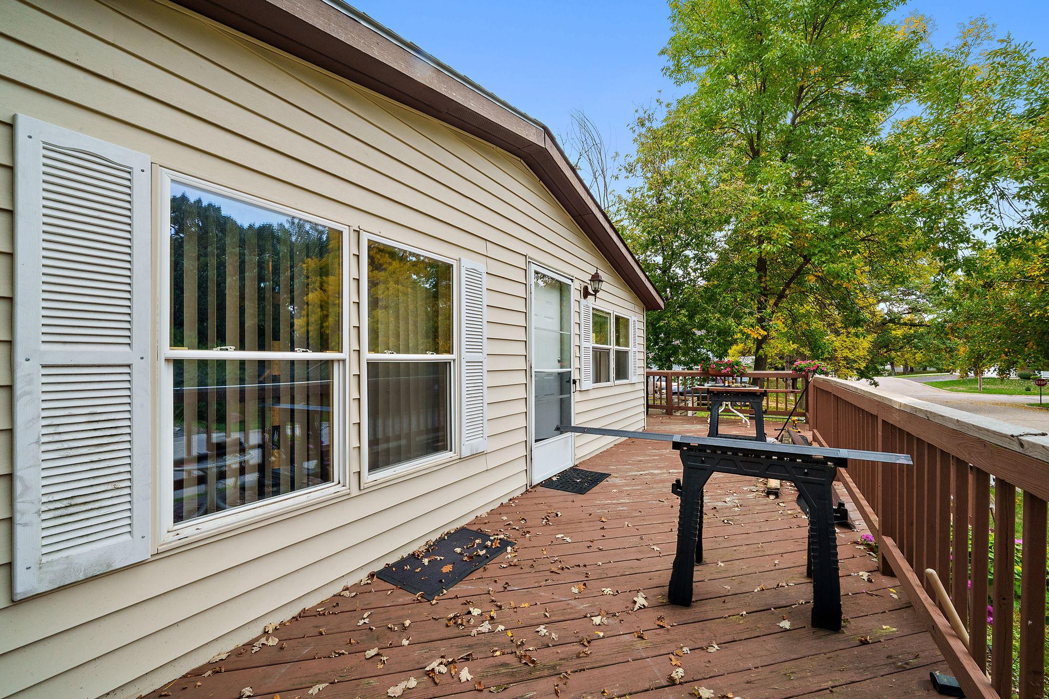 1994 single family home for sale at 612 Temple Street in Alexandria, MN — 2 bed, 1 bath (photo 16 of 16)
