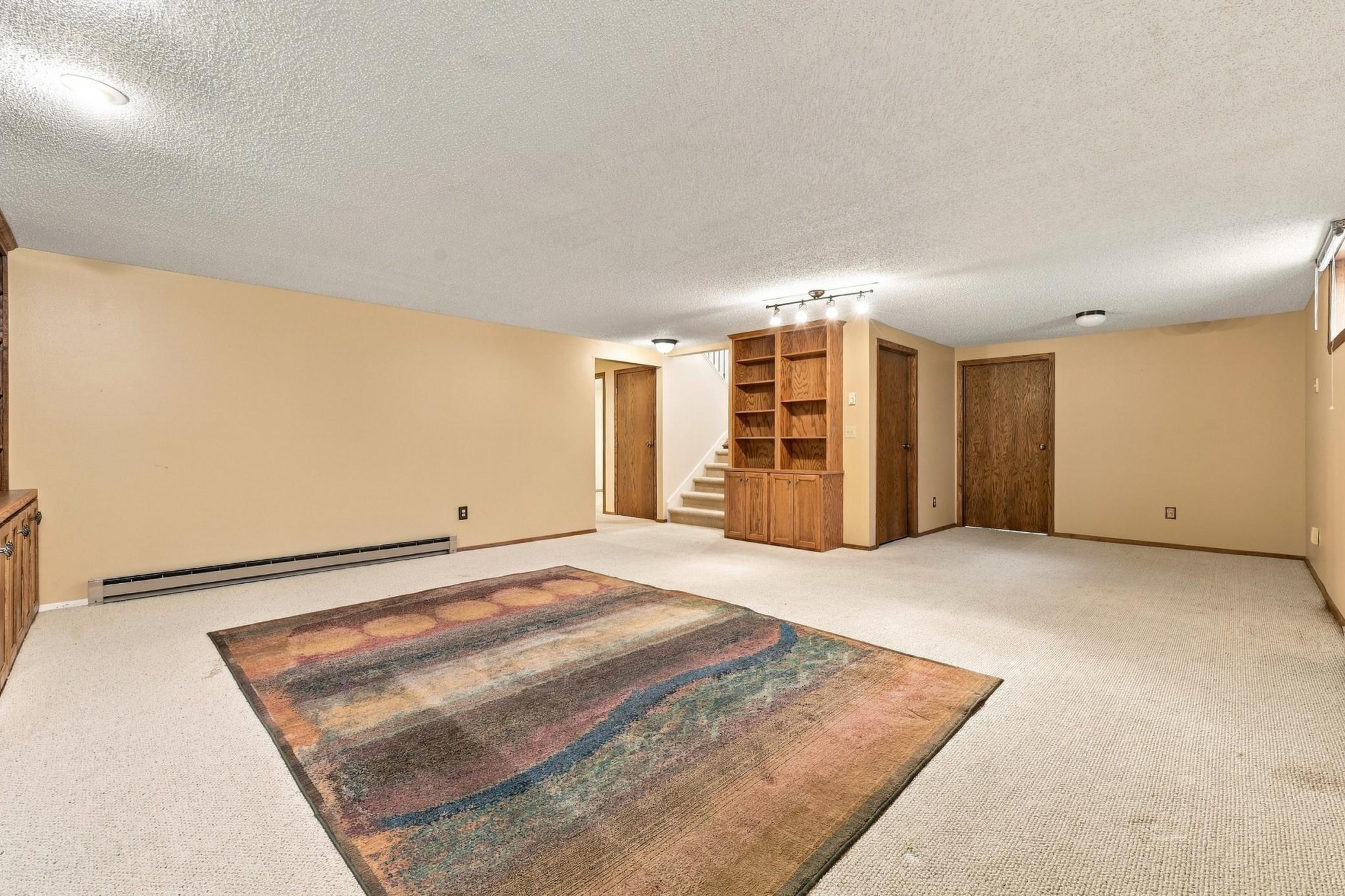 1984 townhouse for sale at 3307 W Prairiewood Drive S in Fargo, ND — 3 bed, 3 bath (photo 26 of 50)