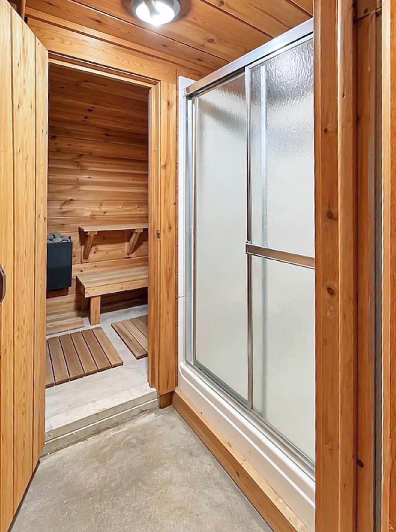 1961 single family home for sale at 407 7th Street SW in Wadena, MN — 3 bed, 4 bath (photo 13 of 19)