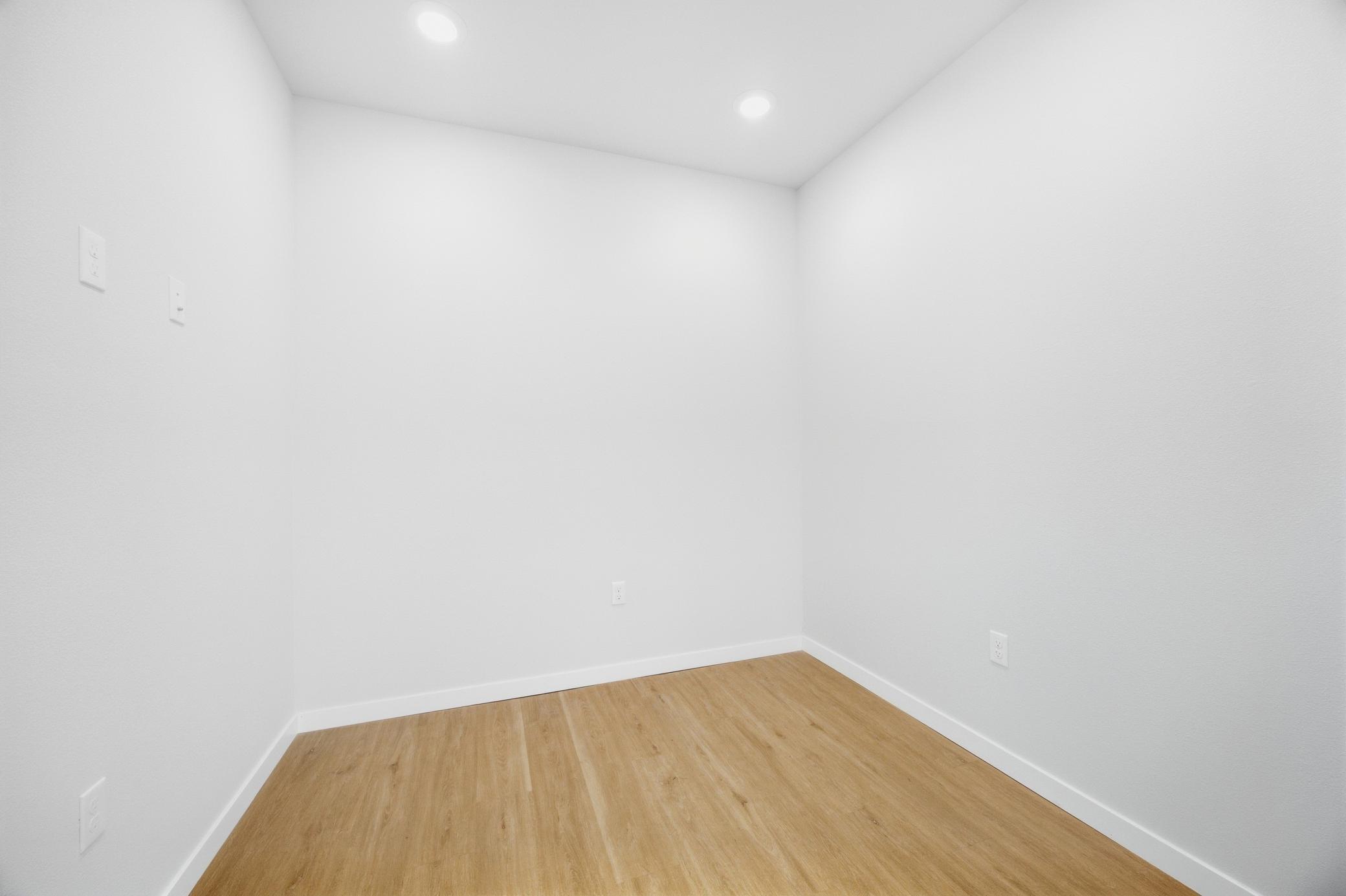 2024 condo for sale at 4470 24th Avenue S, Unit 305 in Fargo, ND — 2 bed, 2 bath (photo 7 of 27)