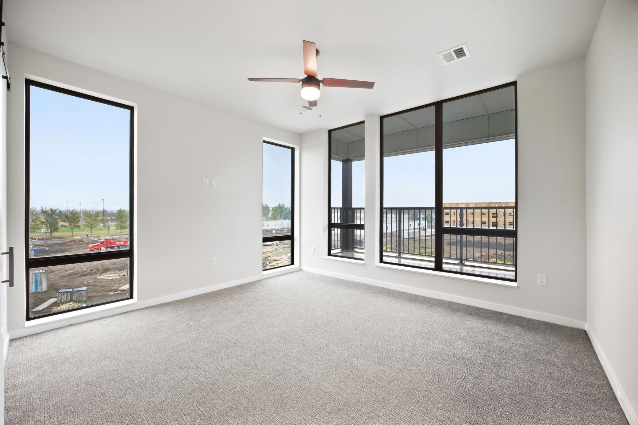 2024 condo for sale at 4470 24th Avenue S, Unit 305 in Fargo, ND — 2 bed, 2 bath (photo 9 of 27)