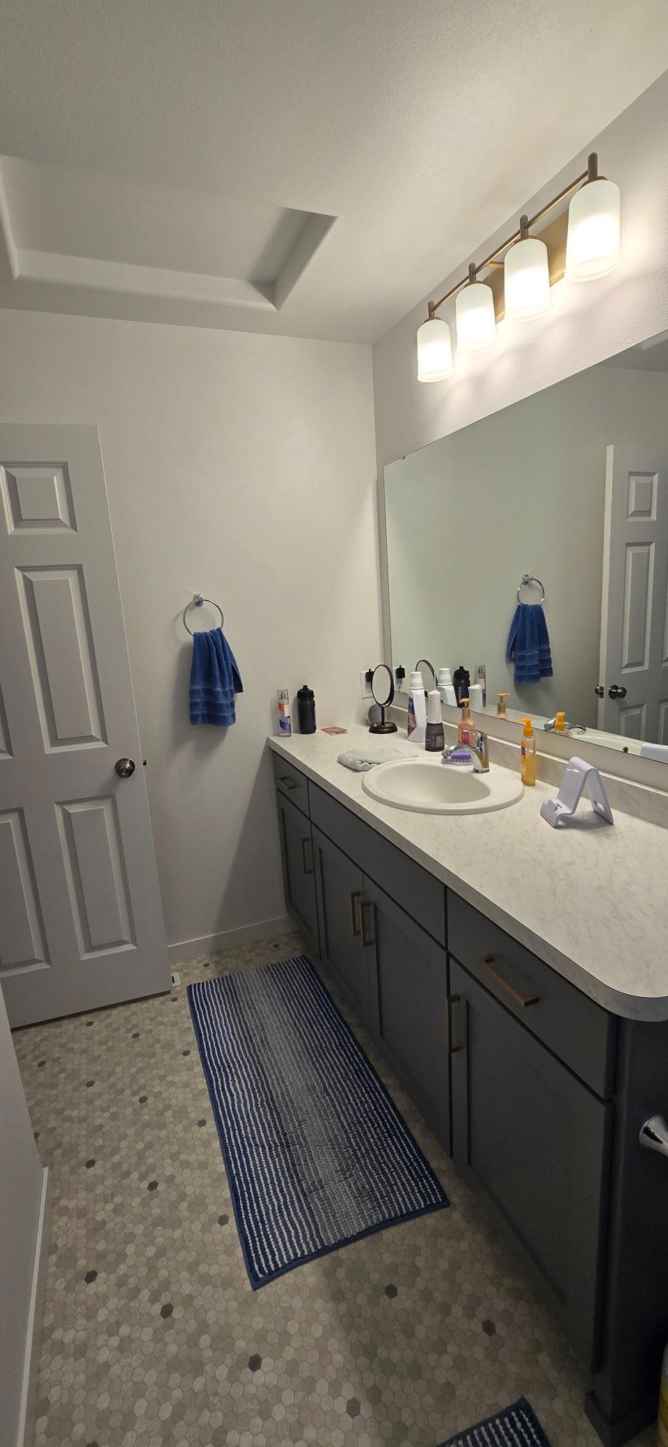 2025 single family home for sale at 2316 37th Avenue S in Moorhead, MN — 4 bed, 3 bath (photo 14 of 42)