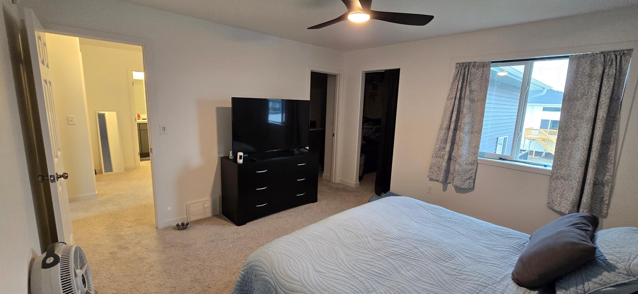2025 single family home for sale at 2316 37th Avenue S in Moorhead, MN — 4 bed, 3 bath (photo 17 of 42)