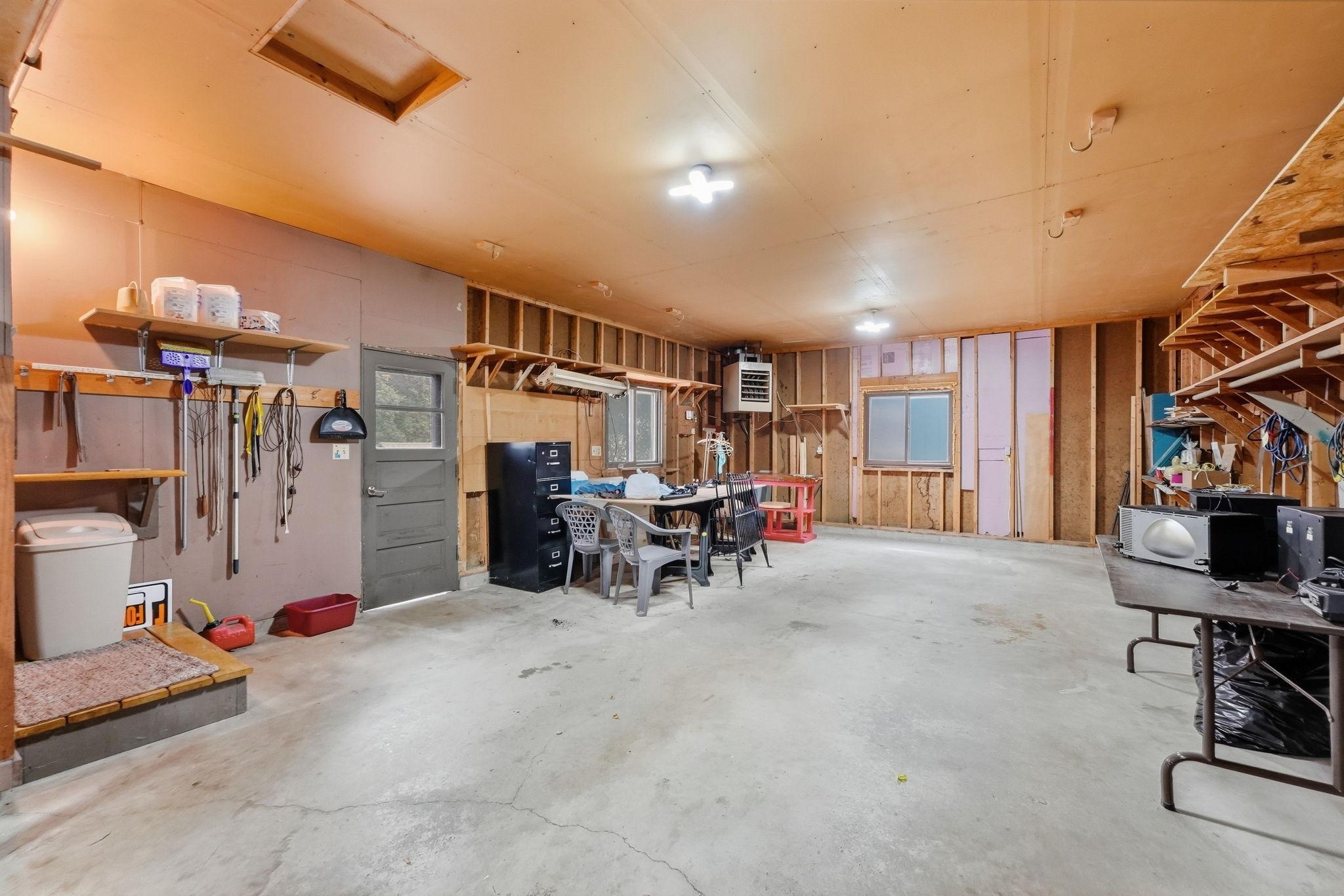 1963 single family home for sale at 804 Cardinal Lane SW in Alexandria, MN — 4 bed, 2 bath (photo 25 of 44)