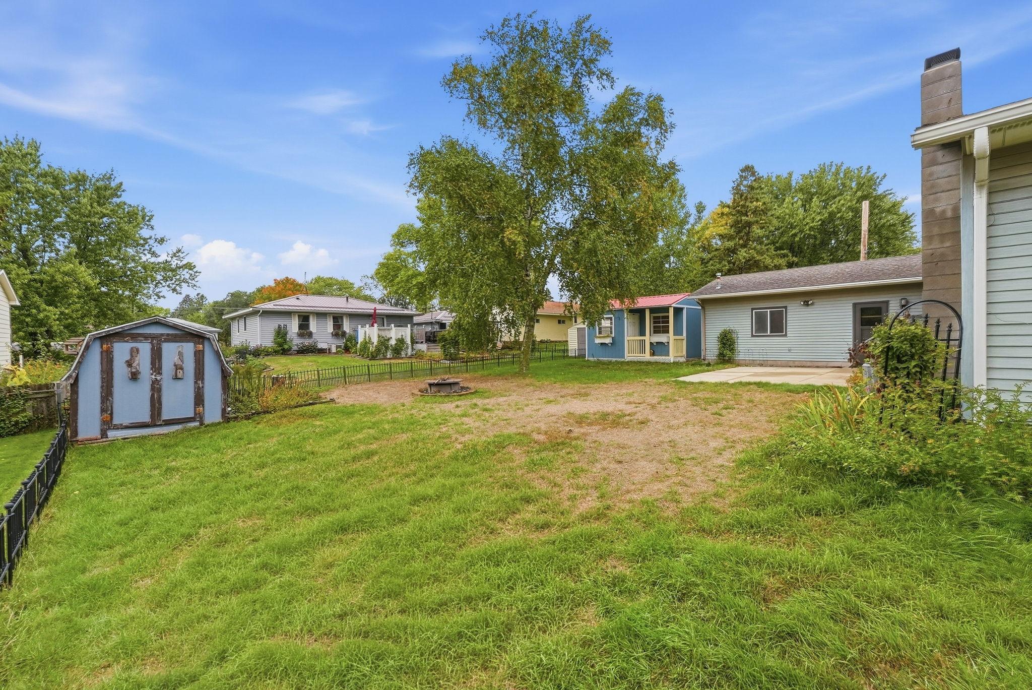 1963 single family home for sale at 804 Cardinal Lane SW in Alexandria, MN — 4 bed, 2 bath (photo 29 of 44)