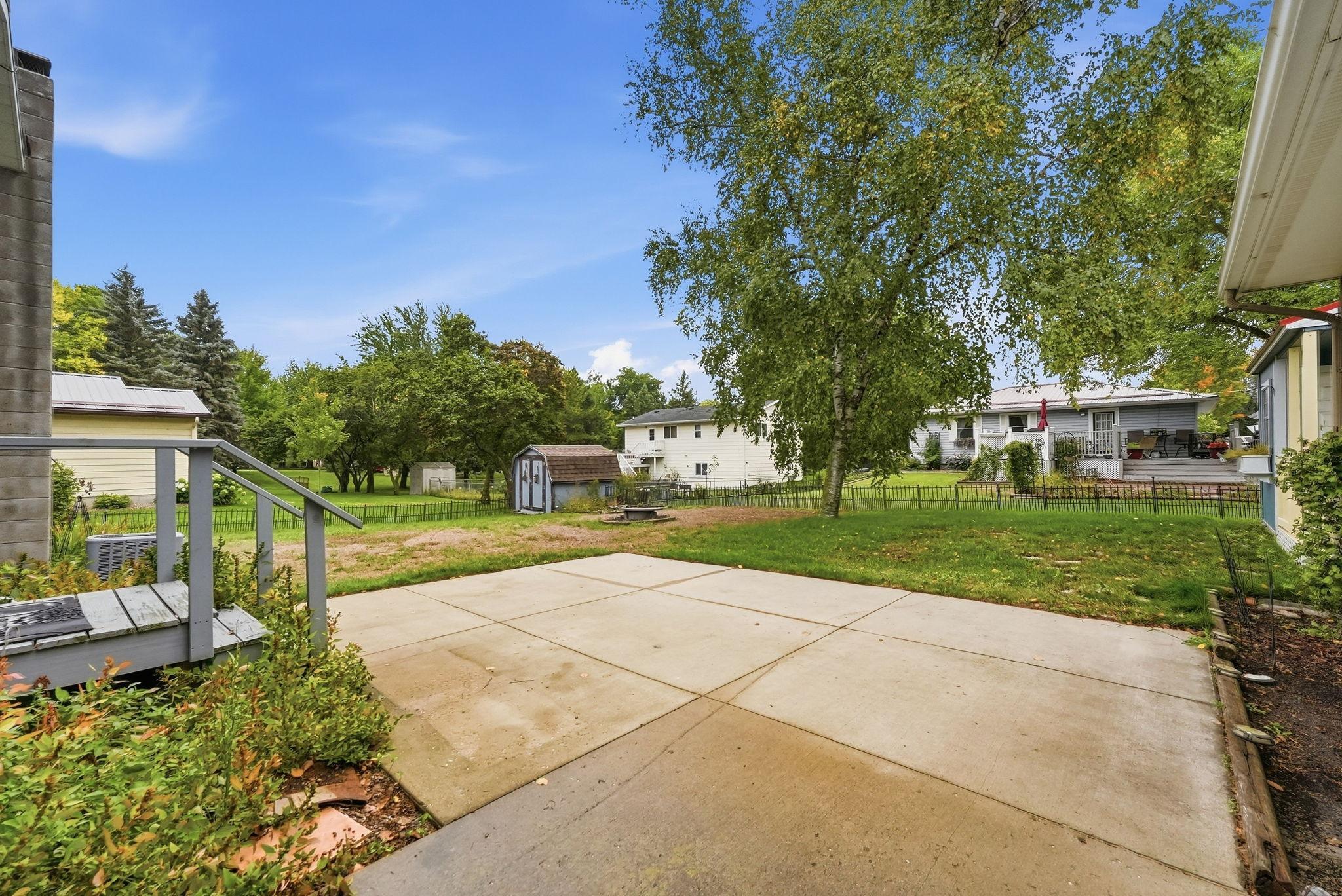 1963 single family home for sale at 804 Cardinal Lane SW in Alexandria, MN — 4 bed, 2 bath (photo 32 of 44)