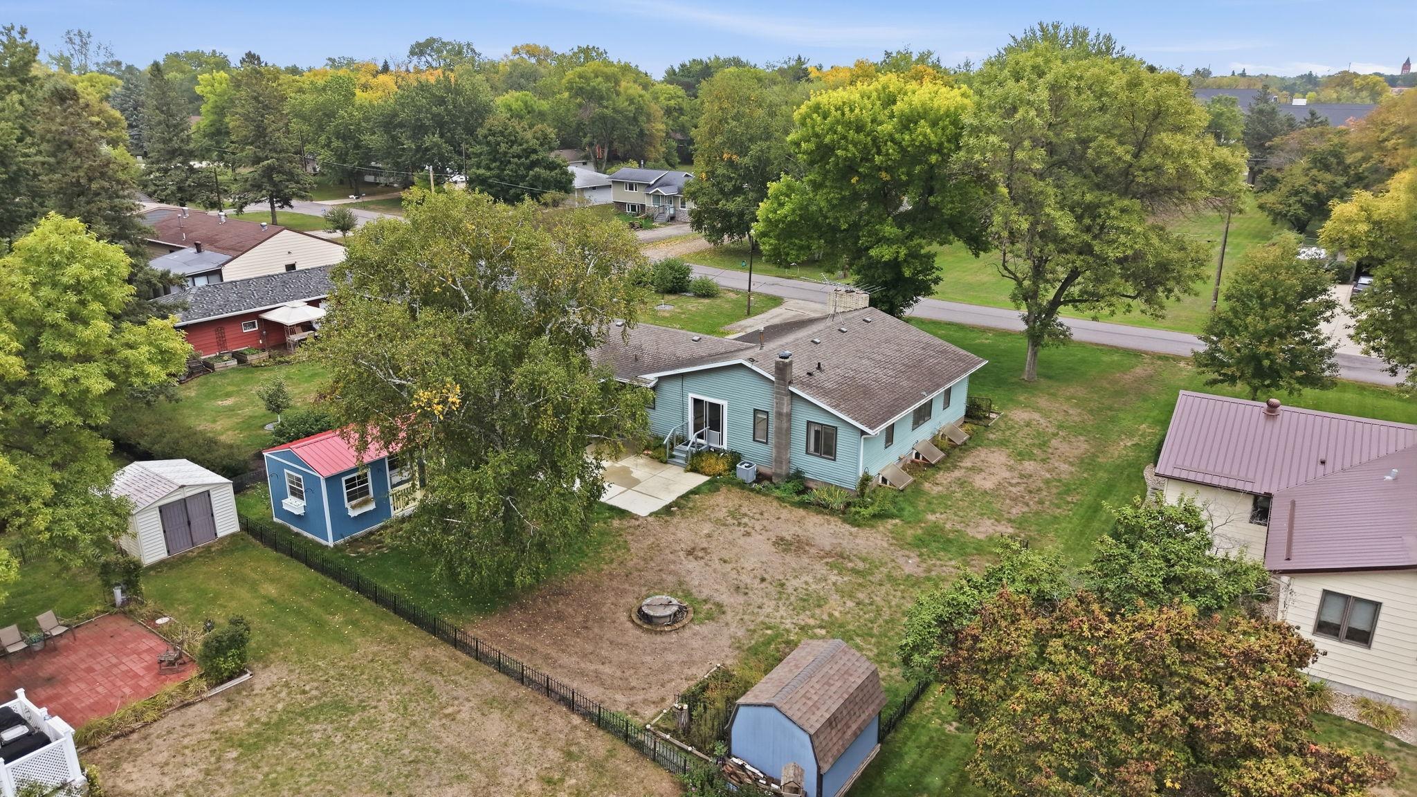 1963 single family home for sale at 804 Cardinal Lane SW in Alexandria, MN — 4 bed, 2 bath (photo 39 of 44)