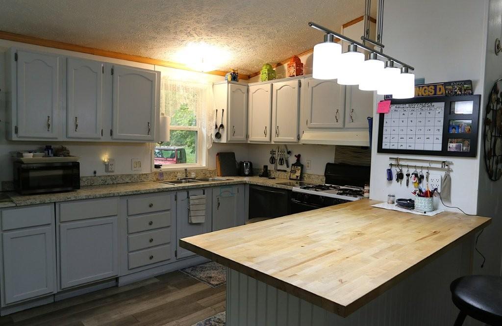 2001 single family home for sale at 53745 440th Street in New York Mills, MN — 3 bed, 2 bath (photo 7 of 23)