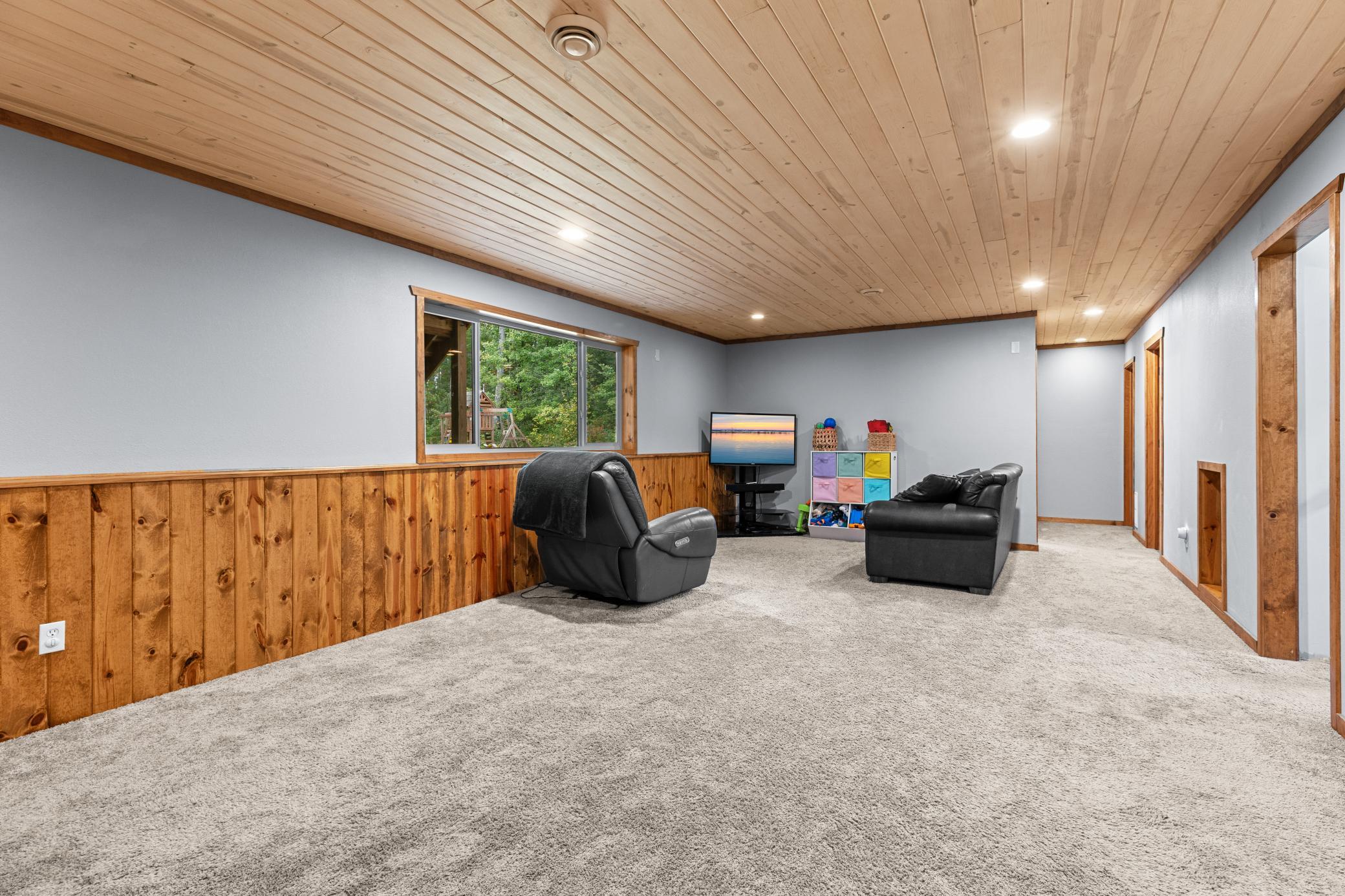 2006 single family home for sale at 3887 Ackerman Trail in Pequot Lakes, MN — 4 bed, 2 bath (photo 18 of 39)
