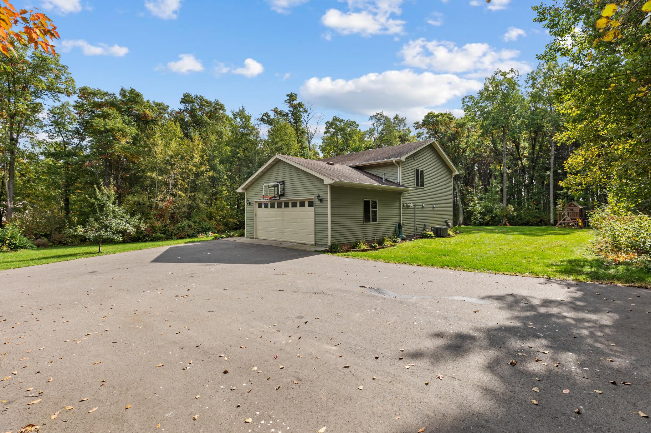 2006 single family home for sale at 3887 Ackerman Trail in Pequot Lakes, MN — 4 bed, 2 bath (photo 36 of 39)