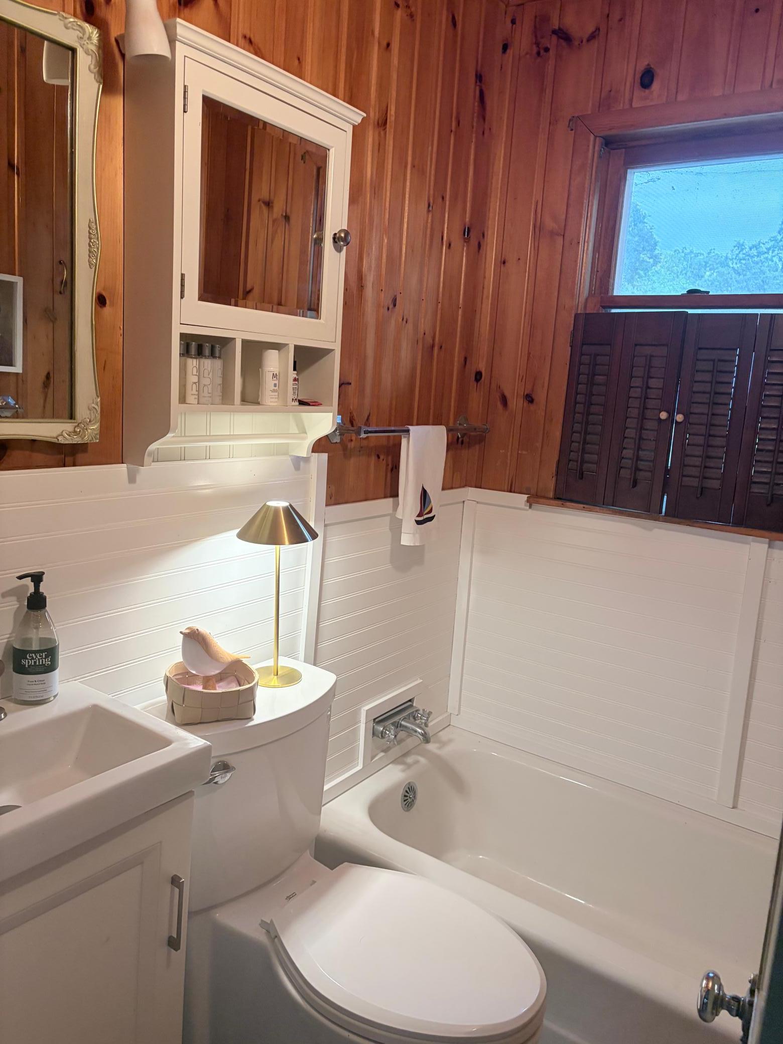 1971 single family home for sale at 23633 Bergquist Lane in Detroit Lakes, MN — 3 bed, 2 bath (photo 31 of 49)