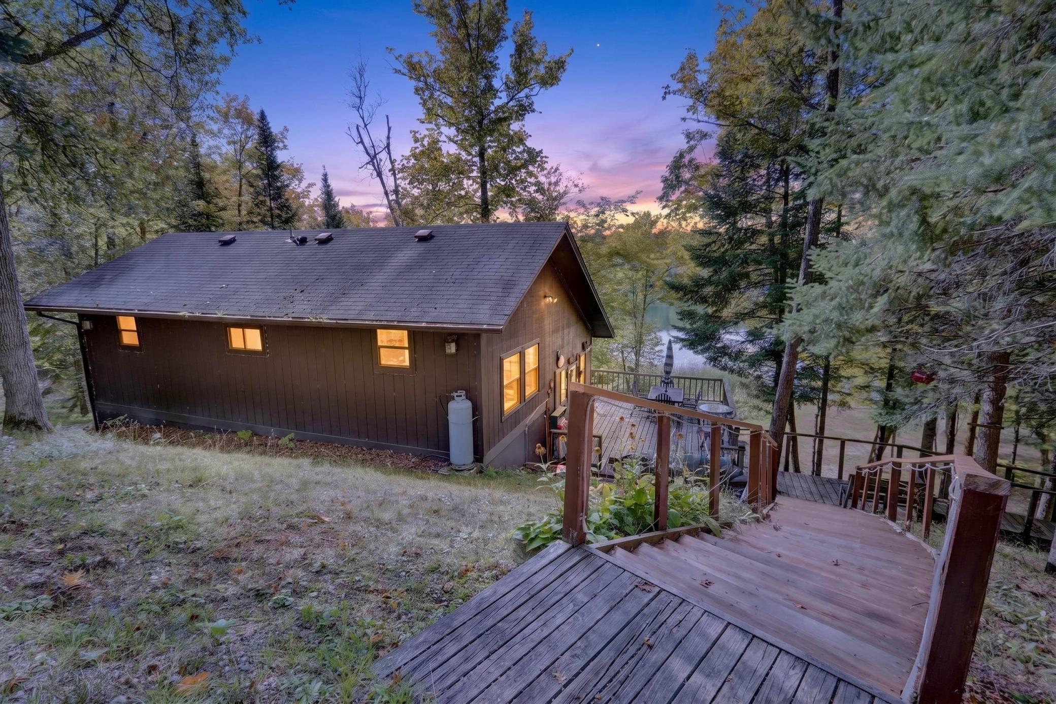 1993 single family home for sale at 24743 Blue Heron Hideaway in Bovey, MN — 2 bed, 1 bath (photo 6 of 54)