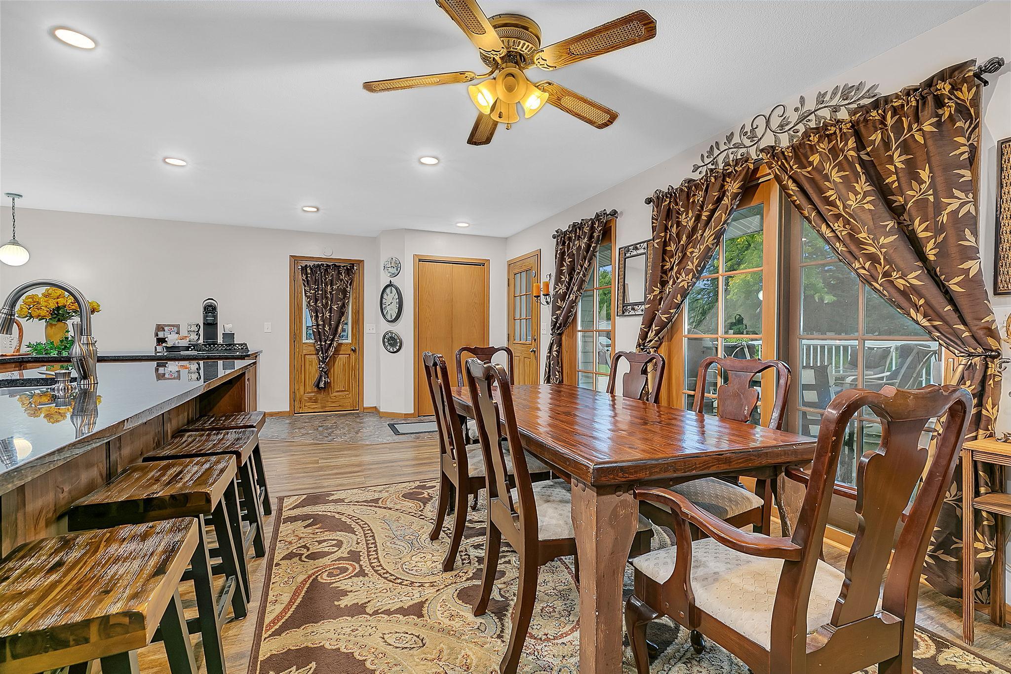 1945 single family home for sale at 404 1st Street NE in Wadena, MN — 3 bed, 2 bath (photo 9 of 36)