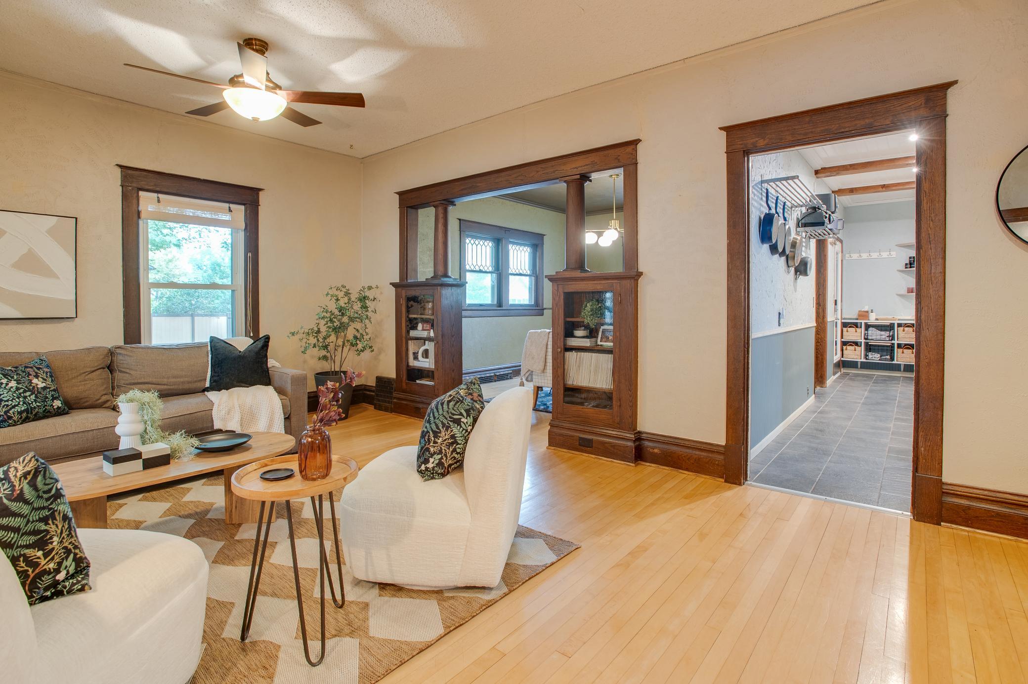 1917 single family home for sale at 921 10th Street S in Fargo, ND — 4 bed, 2 bath (photo 9 of 51)
