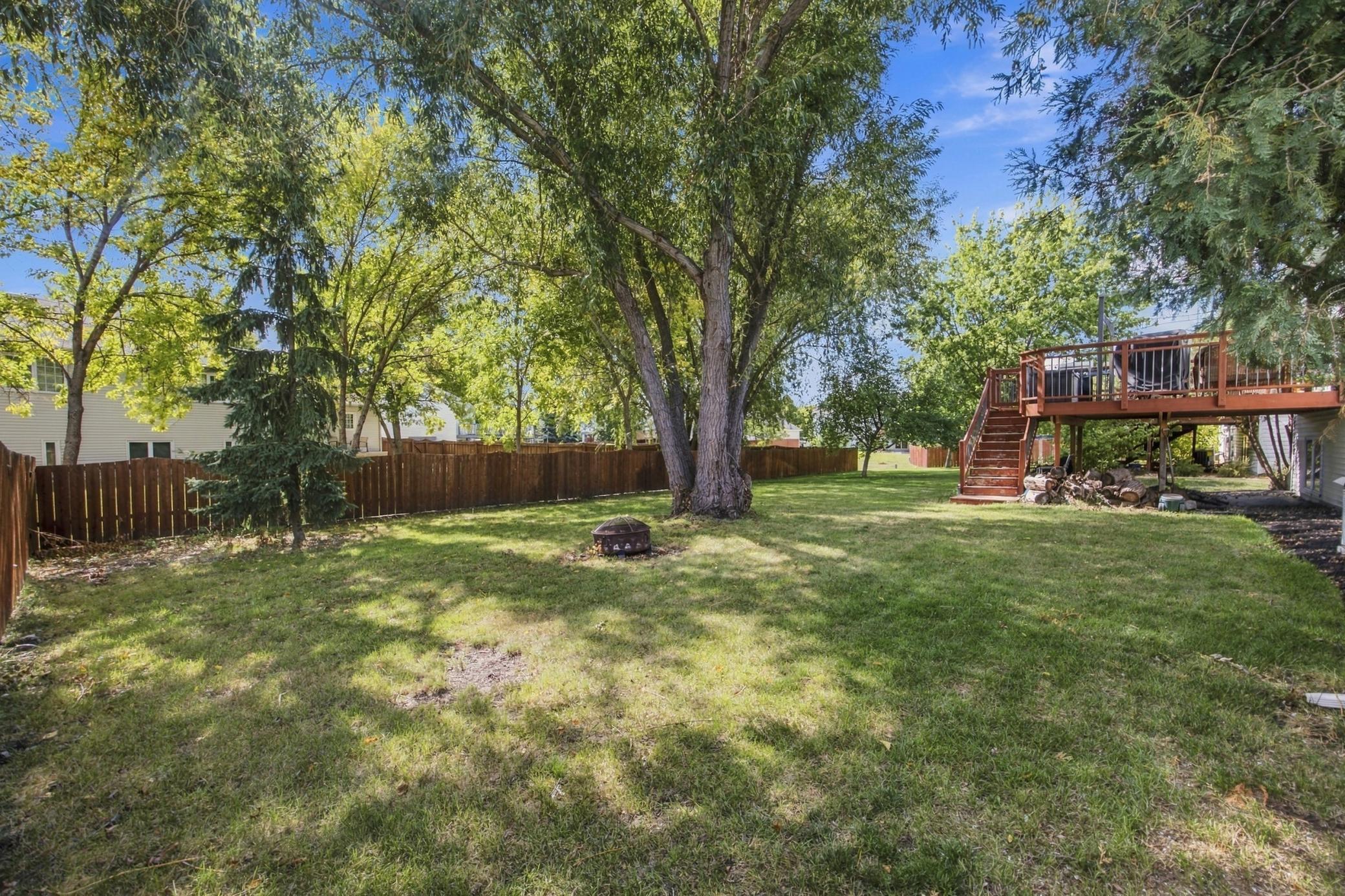 1996 single family home for sale at 1307 4th Avenue E in West Fargo, ND — 4 bed, 2 bath (photo 29 of 33)