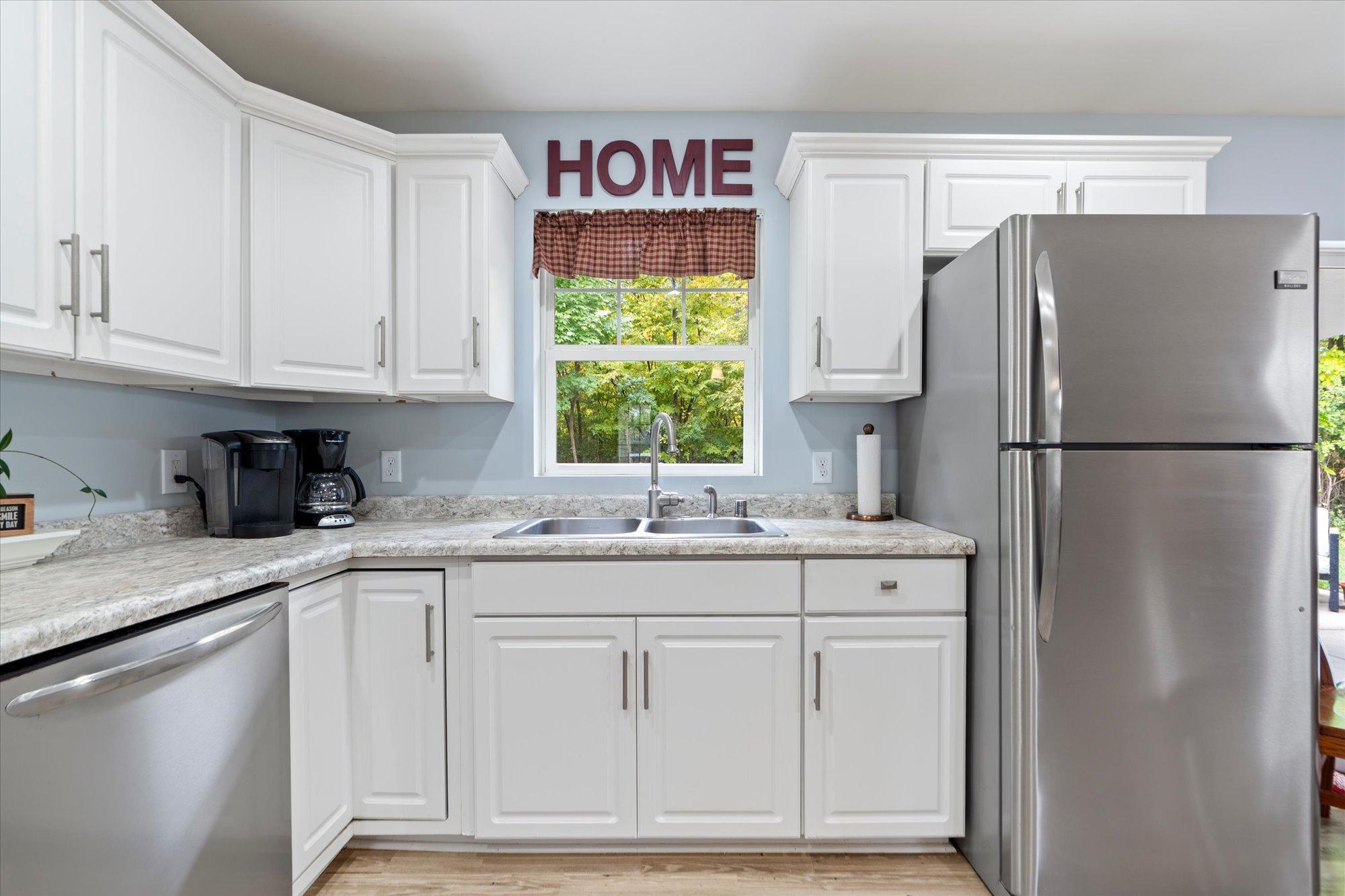 2016 single family home for sale at 19 Deblock Drive NW in Crosby, MN — 3 bed, 2 bath (photo 14 of 39)