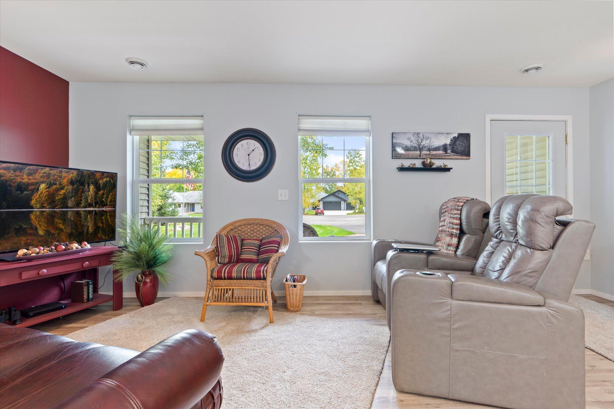 2016 single family home for sale at 19 Deblock Drive NW in Crosby, MN — 3 bed, 2 bath (photo 17 of 39)