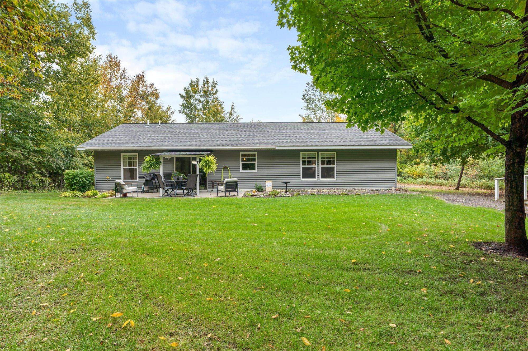 2016 single family home for sale at 19 Deblock Drive NW in Crosby, MN — 3 bed, 2 bath (photo 5 of 39)