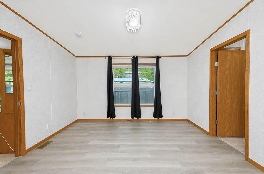 2008 single family home for sale at 1324 Sandstone Drive in West Fargo, ND — 3 bed, 2 bath (photo 18 of 30)