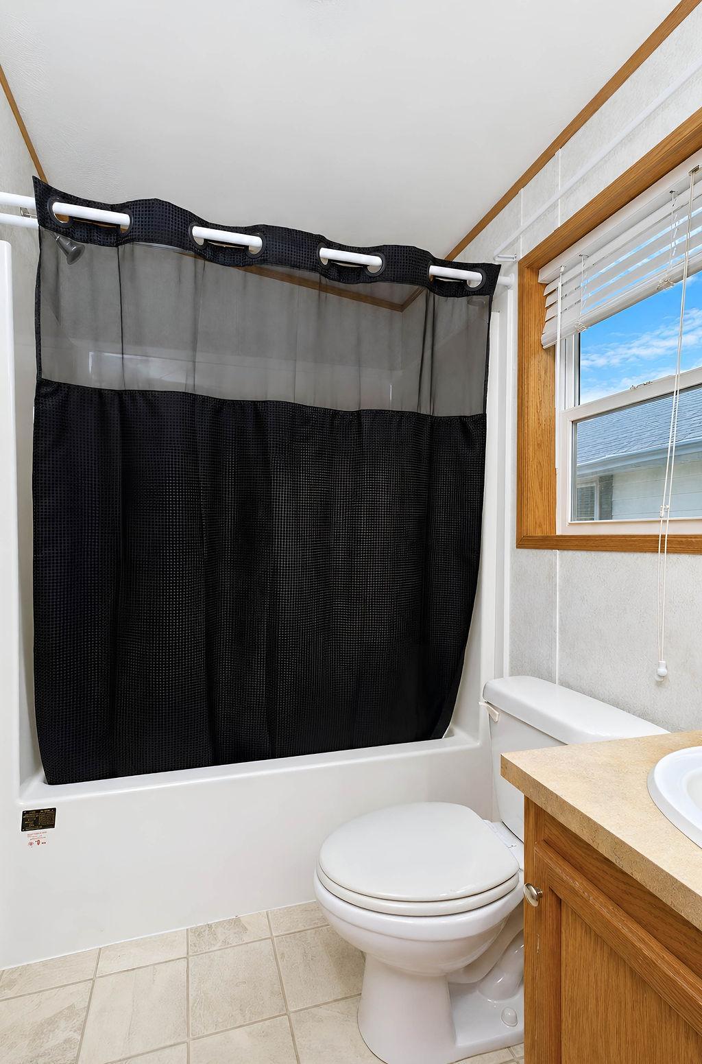 2008 single family home for sale at 1324 Sandstone Drive in West Fargo, ND — 3 bed, 2 bath (photo 29 of 30)
