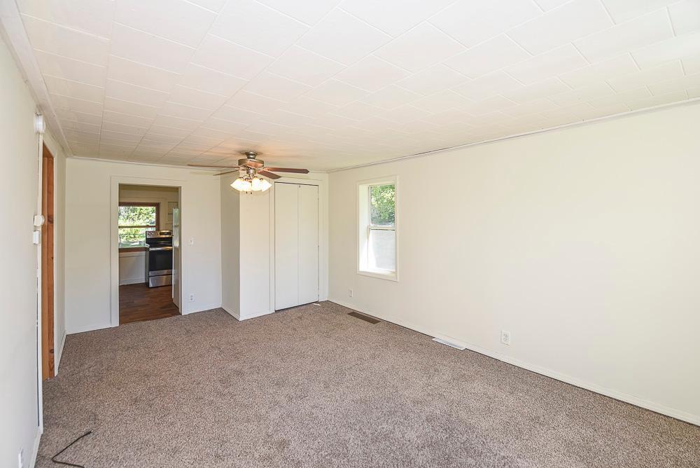 1893 single family home for sale at 1115 Rosewood Street in Brainerd, MN — 2 bed, 1 bath (photo 10 of 22)