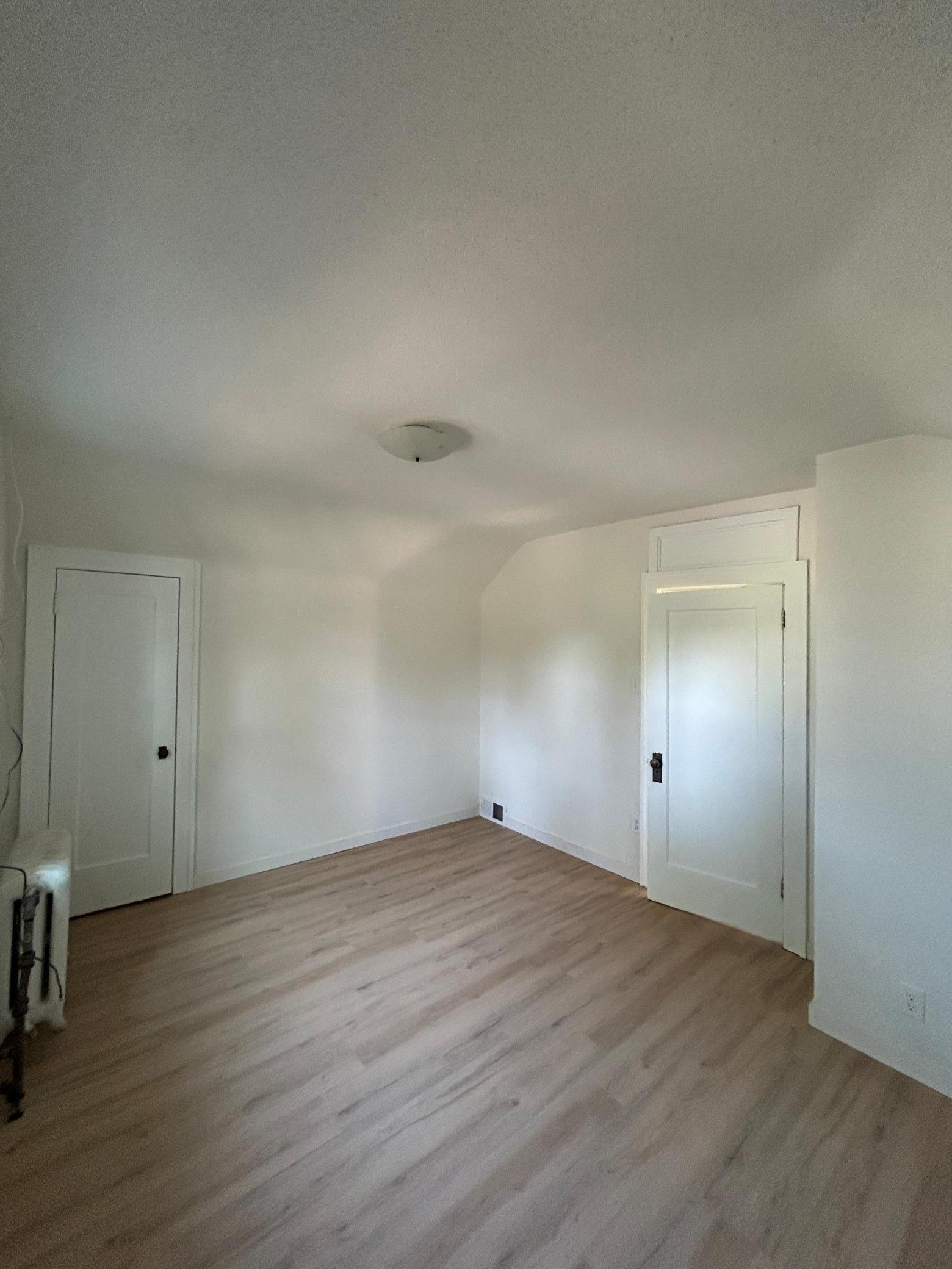 1920 single family home for sale at 117 Zeh Street W in Thief River Falls, MN — 5 bed, 3 bath (photo 14 of 23)