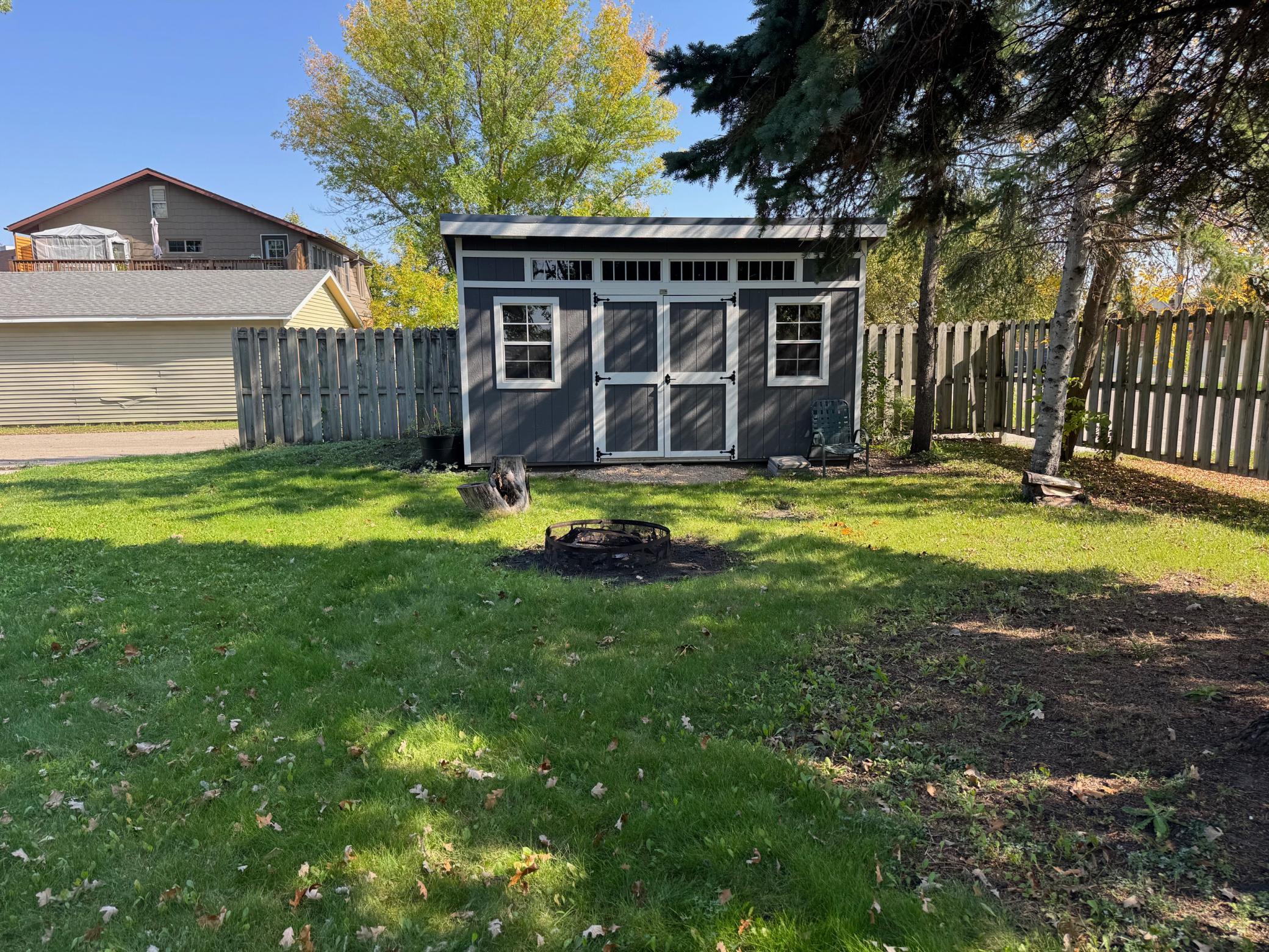 1920 single family home for sale at 117 Zeh Street W in Thief River Falls, MN — 5 bed, 3 bath (photo 19 of 23)