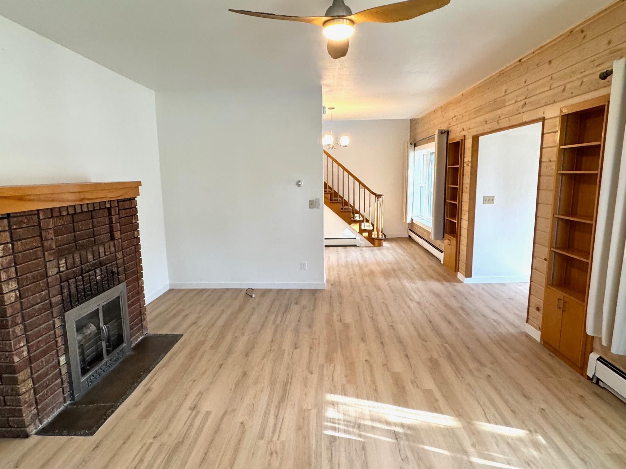 1920 single family home for sale at 117 Zeh Street W in Thief River Falls, MN — 5 bed, 3 bath (photo 7 of 23)