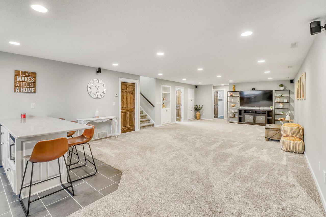 2008 single family home for sale at 5888 26th Street S in Fargo, ND — 6 bed, 4 bath (photo 41 of 73)