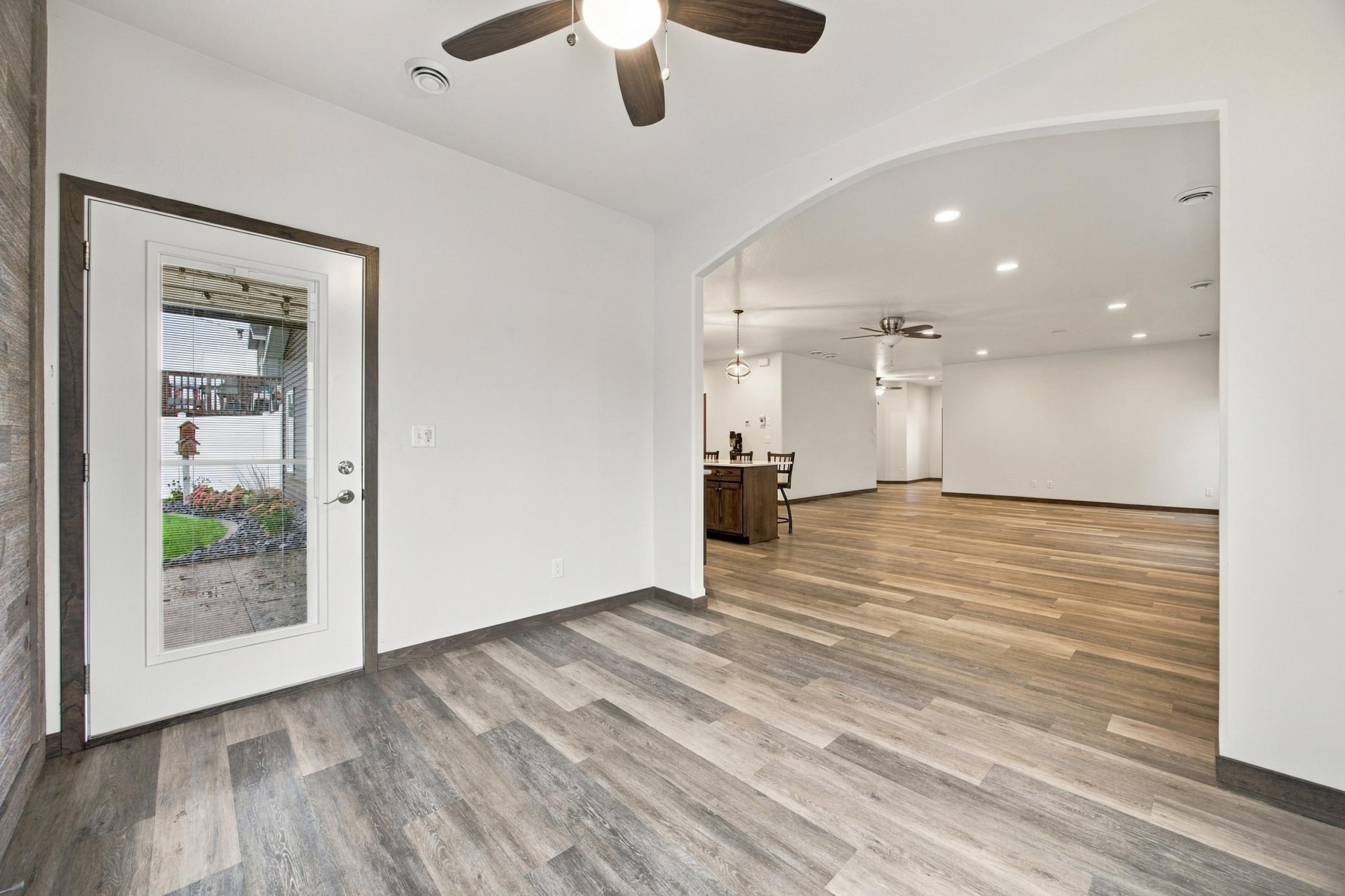 2018 single family home for sale at 3613 30TH Street S in Moorhead, MN — 3 bed, 2 bath (photo 21 of 52)