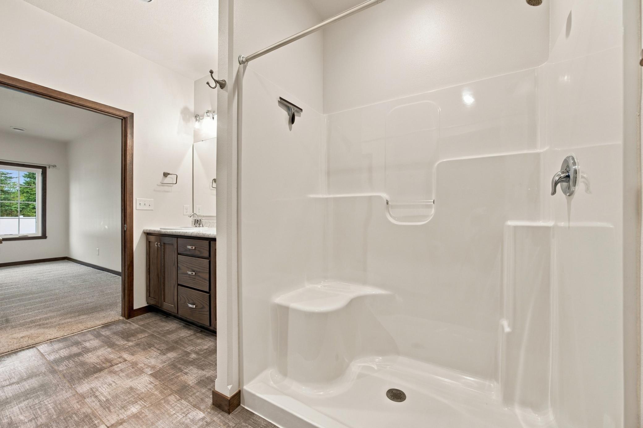 2018 single family home for sale at 3613 30TH Street S in Moorhead, MN — 3 bed, 2 bath (photo 27 of 52)
