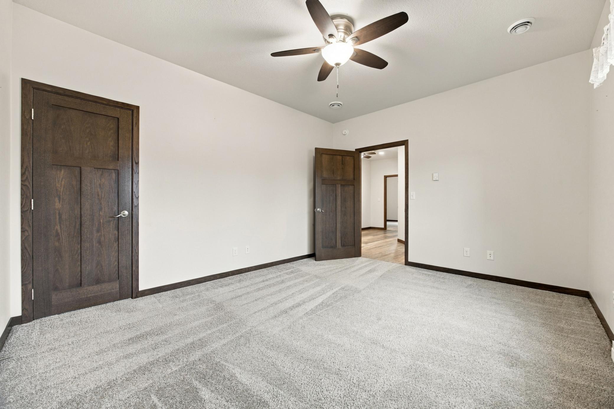 2018 single family home for sale at 3613 30TH Street S in Moorhead, MN — 3 bed, 2 bath (photo 29 of 52)