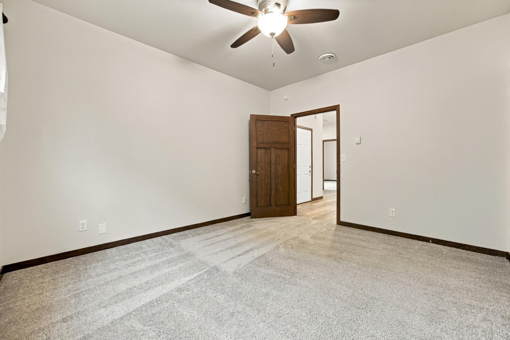 2018 single family home for sale at 3613 30TH Street S in Moorhead, MN — 3 bed, 2 bath (photo 33 of 52)