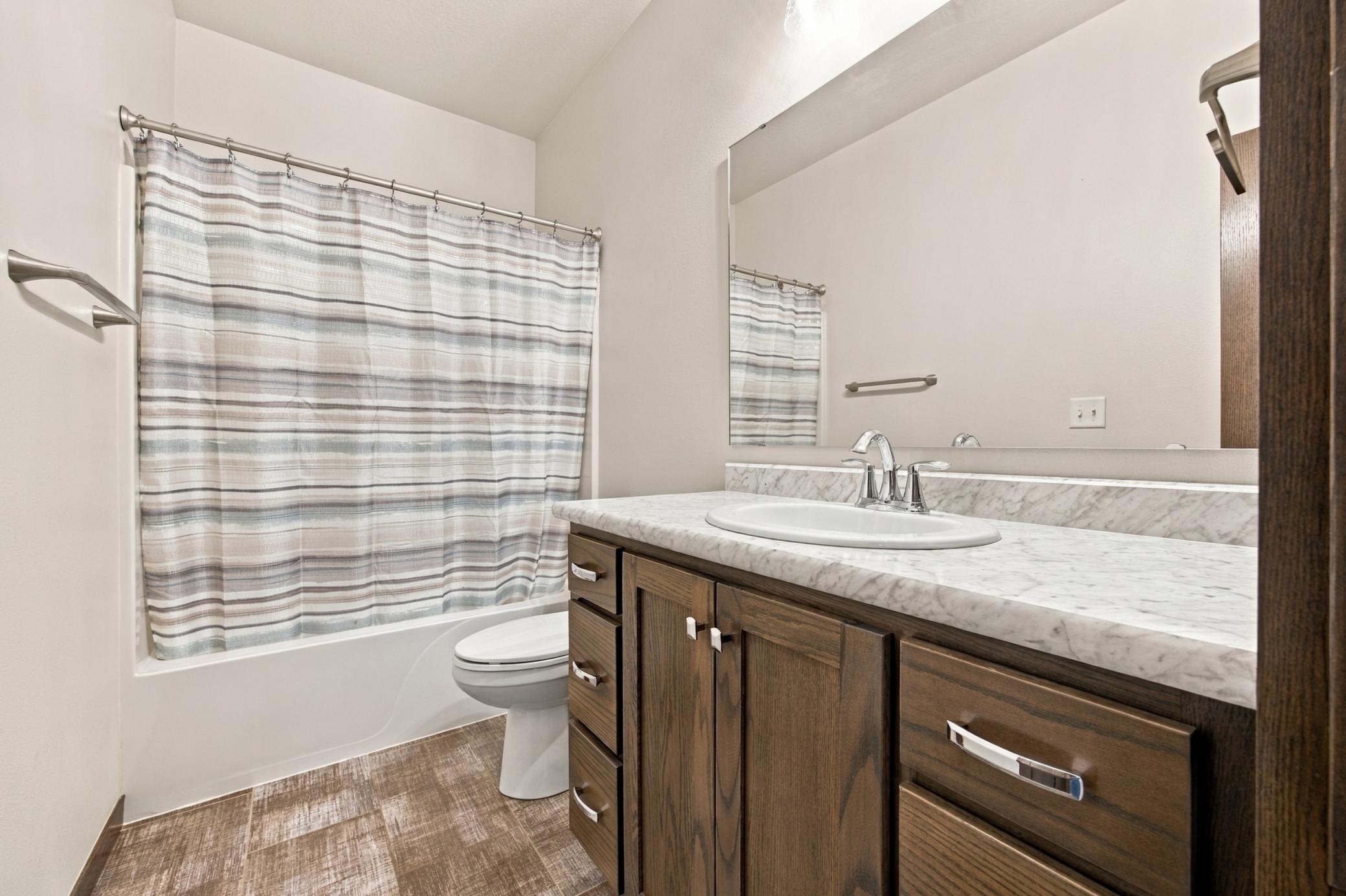2018 single family home for sale at 3613 30TH Street S in Moorhead, MN — 3 bed, 2 bath (photo 34 of 52)