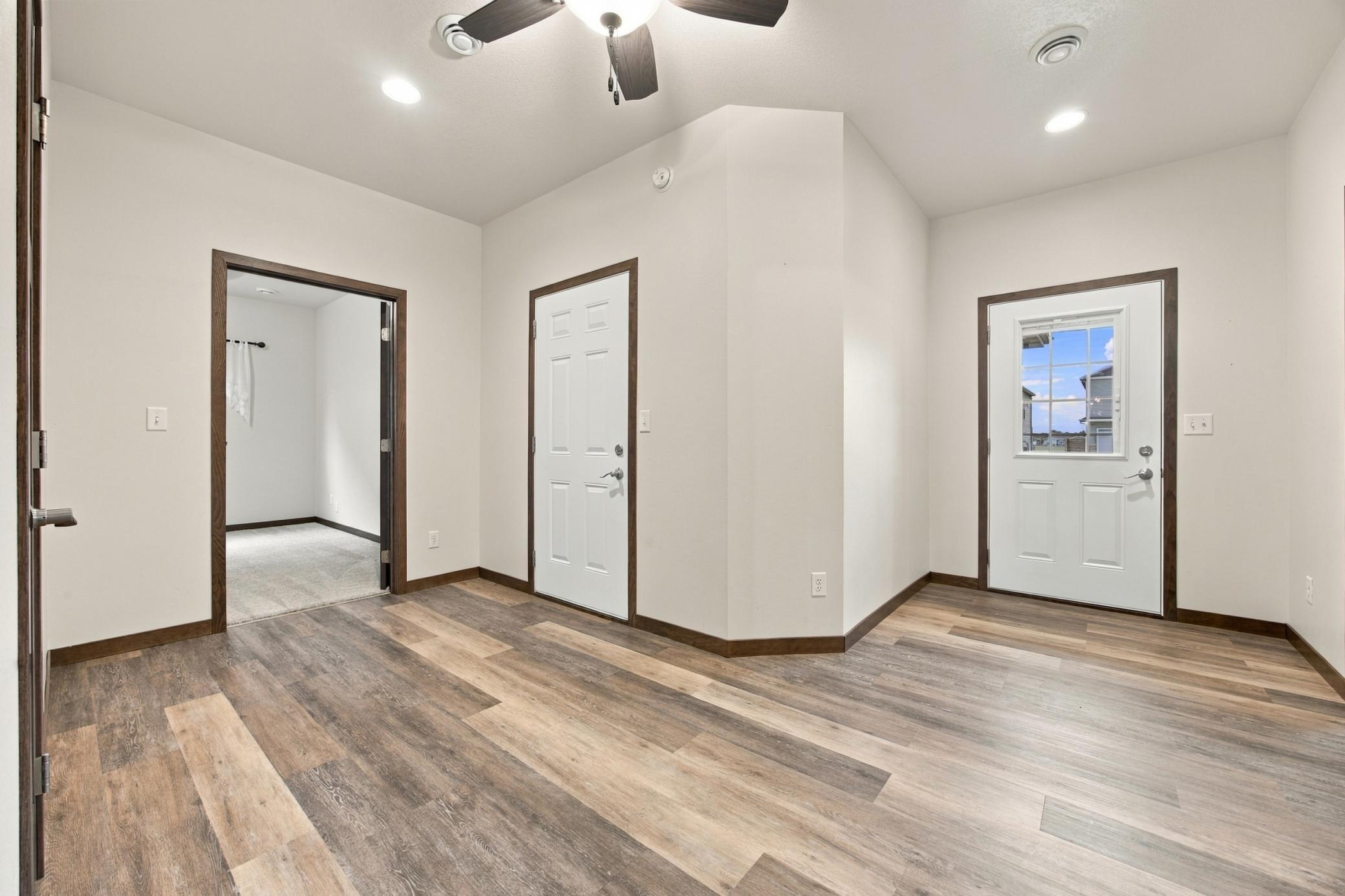 2018 single family home for sale at 3613 30TH Street S in Moorhead, MN — 3 bed, 2 bath (photo 8 of 52)