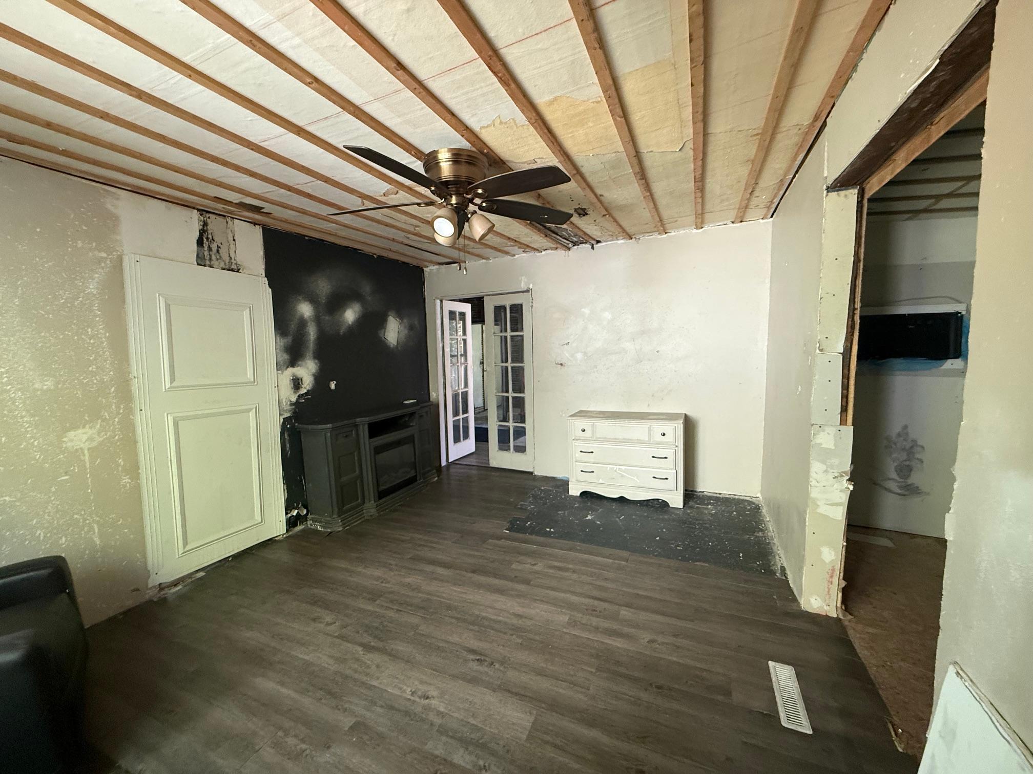 1904 single family home for sale at 112 15th Street S in Fargo, ND — 2 bed, 1 bath (photo 9 of 10)