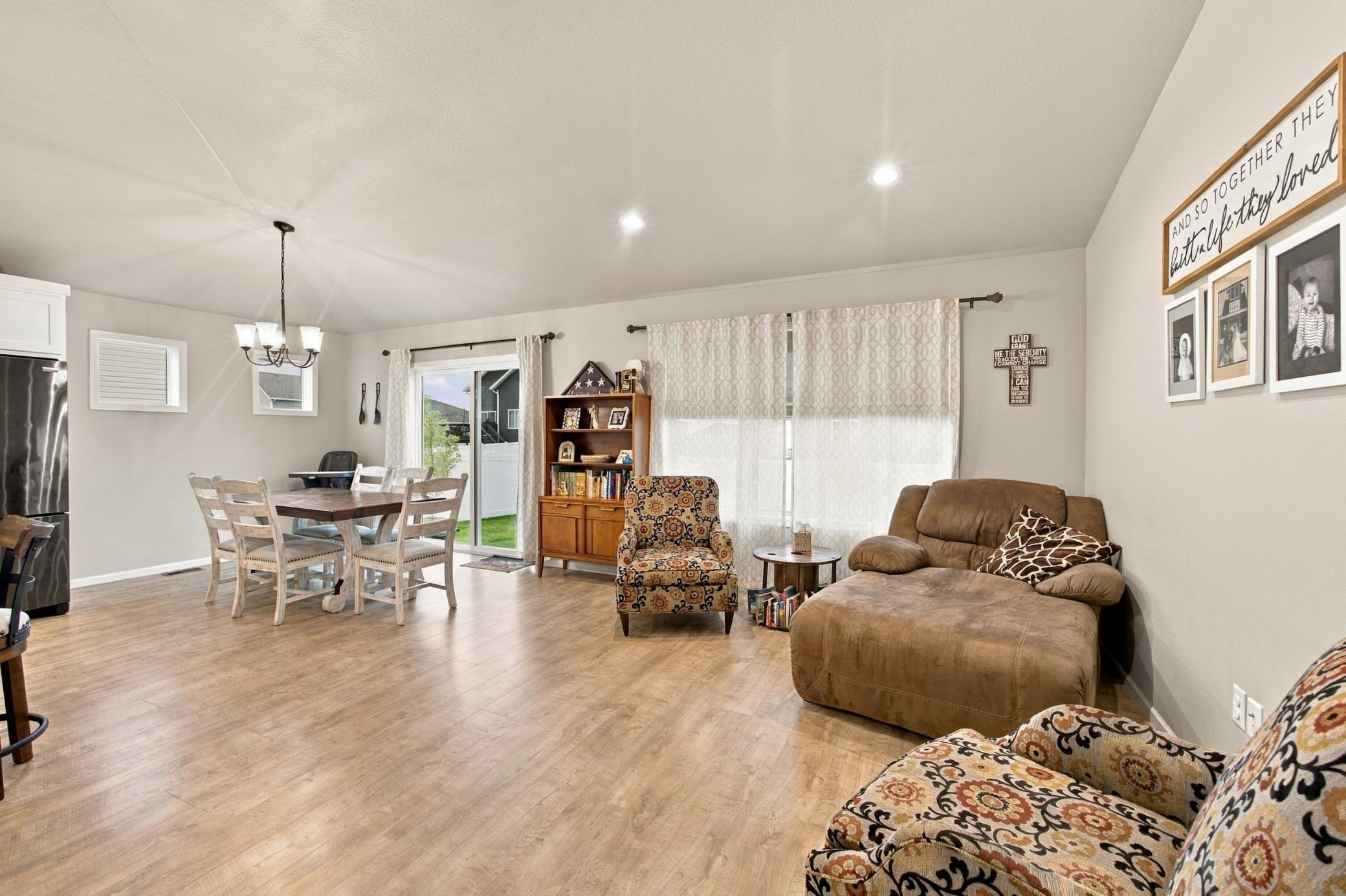 2021 single family home for sale at 7233 28th Street S in Fargo, ND — 4 bed, 3 bath (photo 11 of 29)