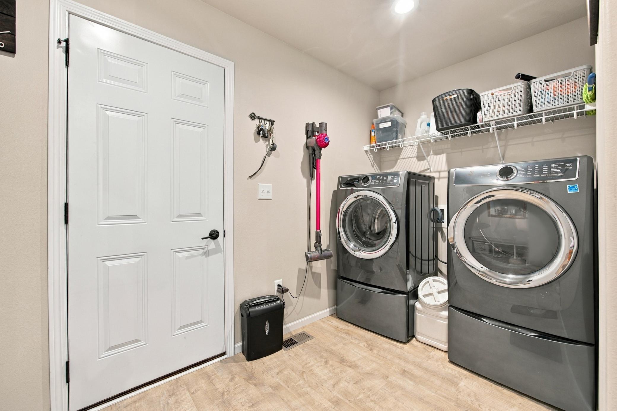2021 single family home for sale at 7233 28th Street S in Fargo, ND — 4 bed, 3 bath (photo 13 of 29)