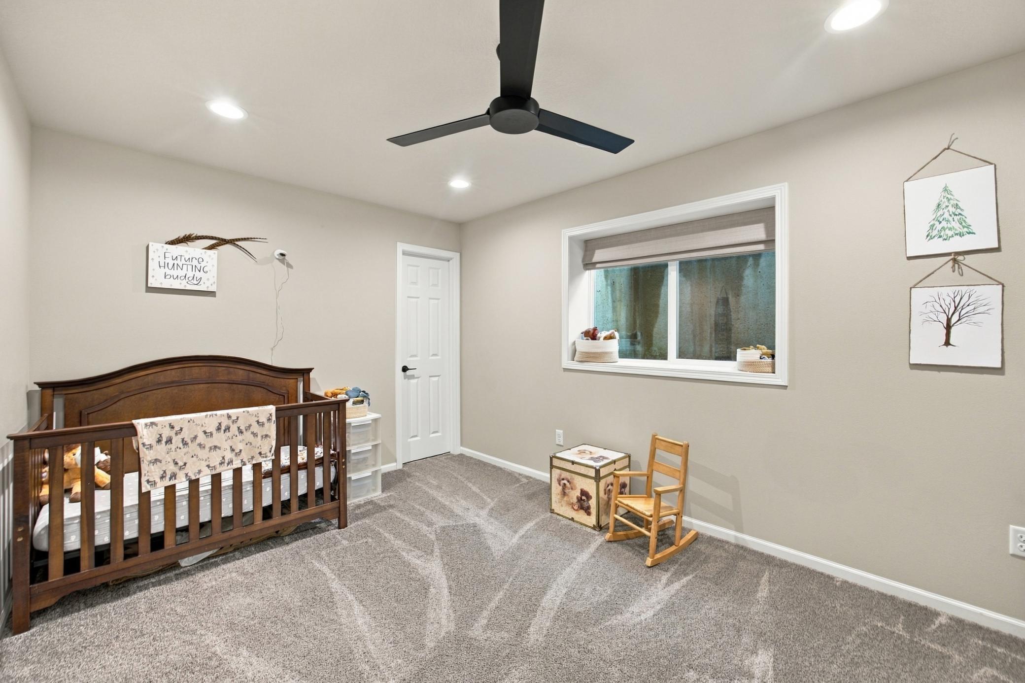 2021 single family home for sale at 7233 28th Street S in Fargo, ND — 4 bed, 3 bath (photo 23 of 29)