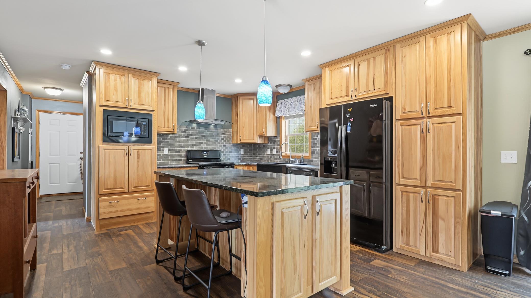 2020 single family home for sale at 2509 Little Norway SE in Alexandria, MN — 3 bed, 2 bath (photo 13 of 44)
