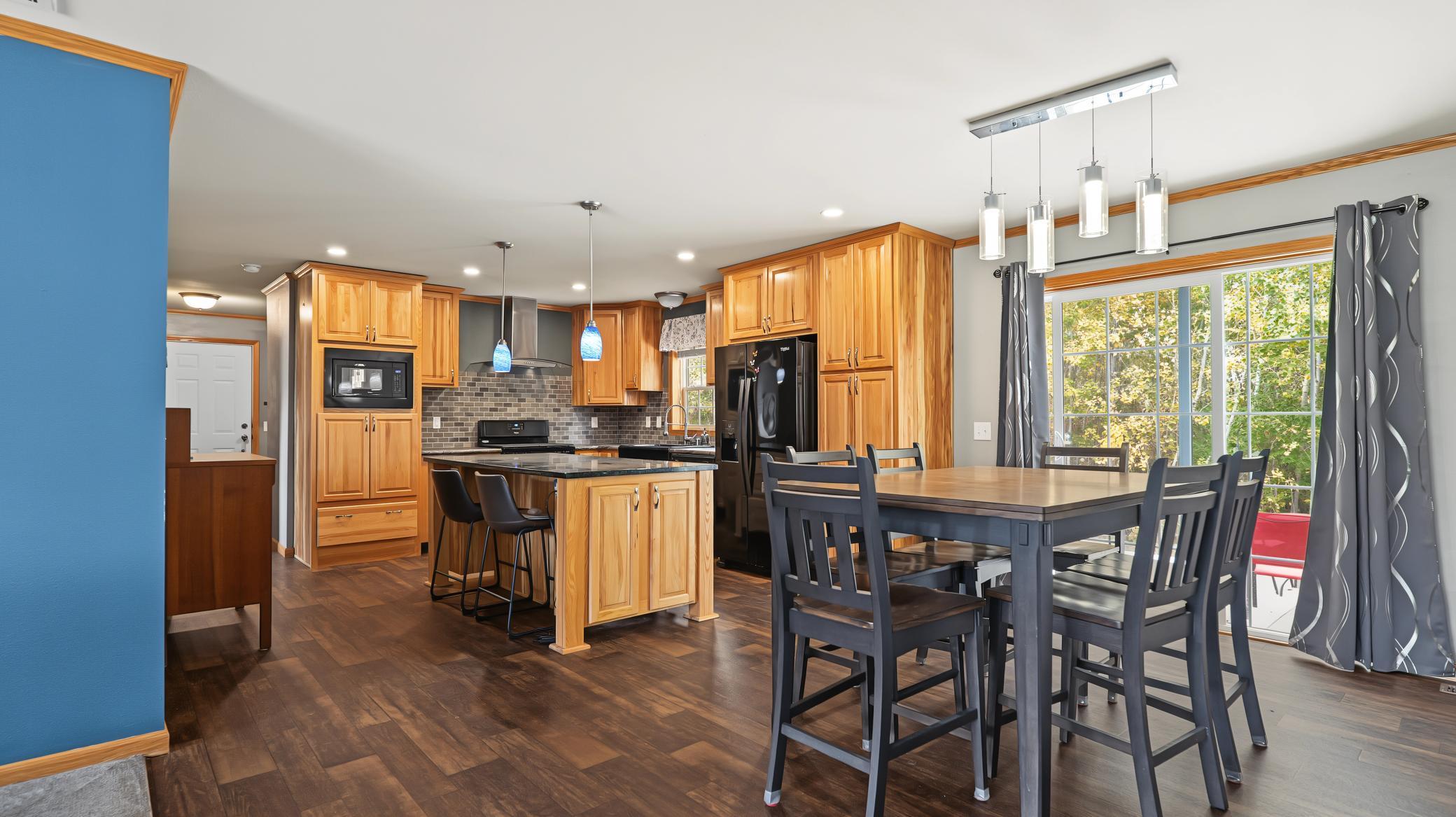 2020 single family home for sale at 2509 Little Norway SE in Alexandria, MN — 3 bed, 2 bath (photo 14 of 44)