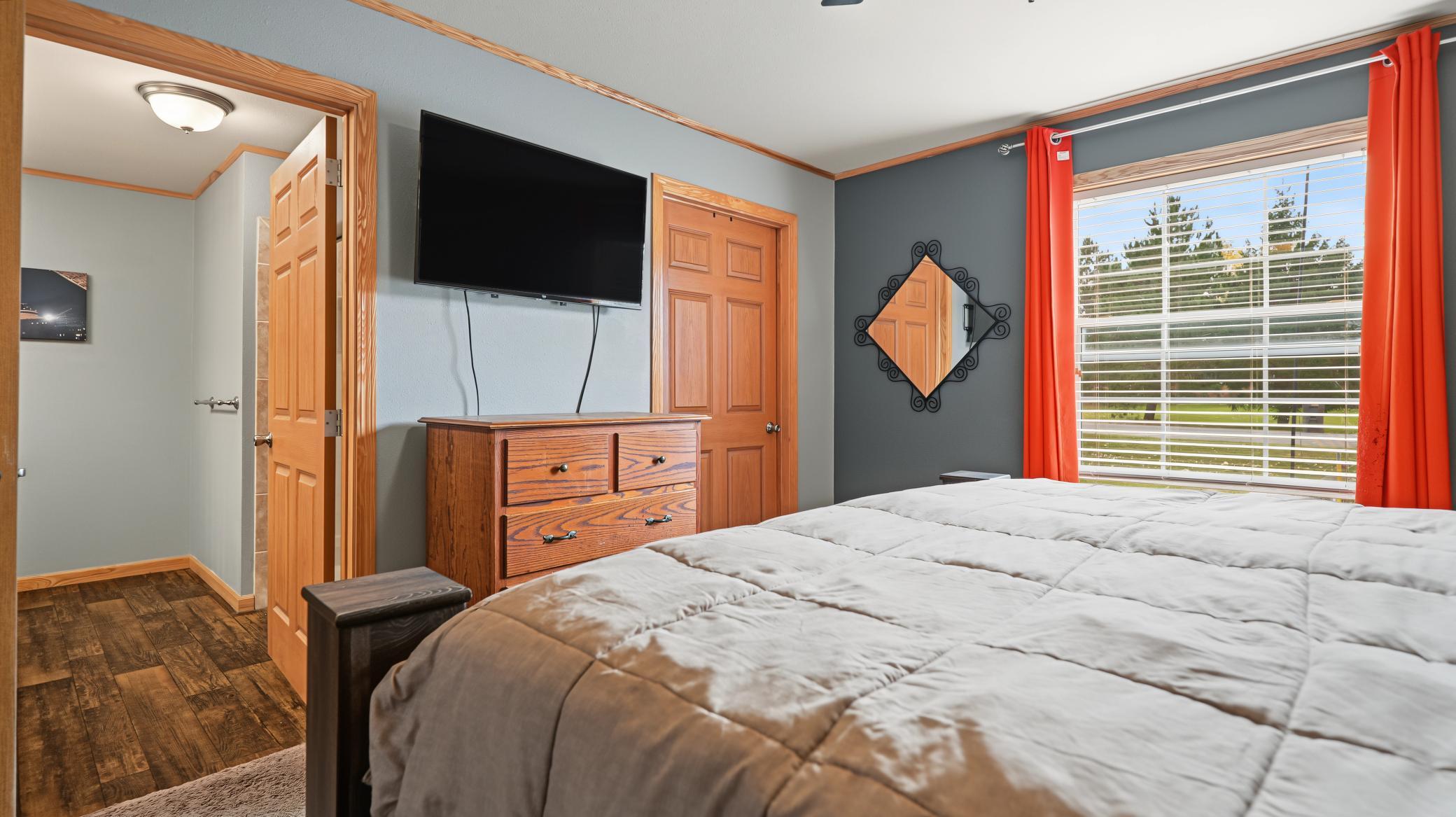 2020 single family home for sale at 2509 Little Norway SE in Alexandria, MN — 3 bed, 2 bath (photo 28 of 44)