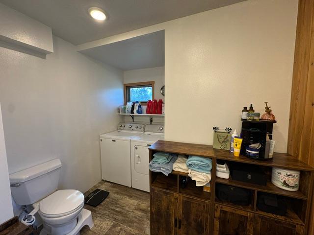 1910 single family home for sale at 106 Cedar Avenue NE in Wadena, MN — 4 bed, 2 bath (photo 16 of 46)