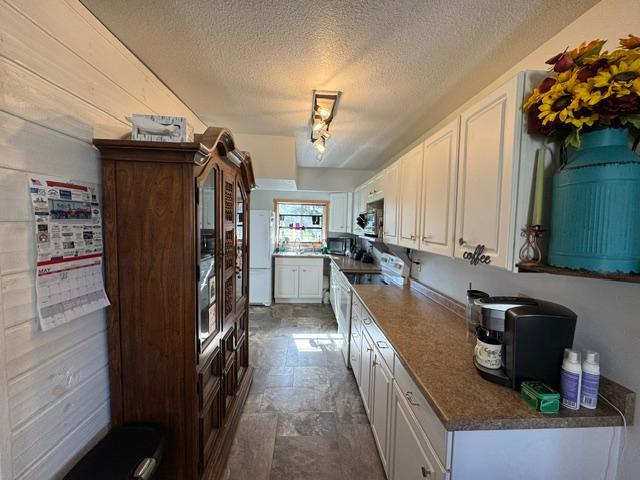 1910 single family home for sale at 106 Cedar Avenue NE in Wadena, MN — 4 bed, 2 bath (photo 21 of 46)
