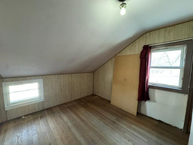 1910 single family home for sale at 106 Cedar Avenue NE in Wadena, MN — 4 bed, 2 bath (photo 39 of 46)