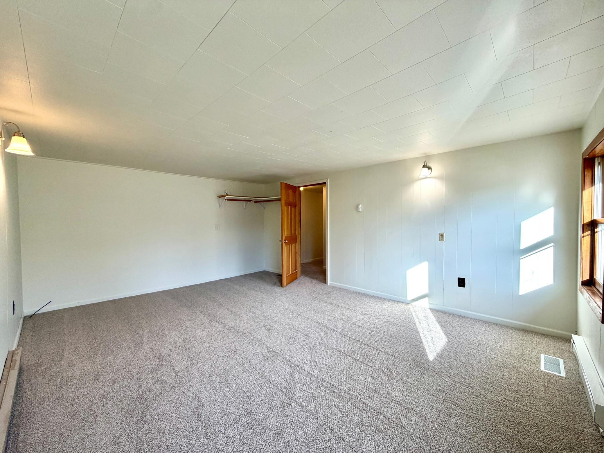1940 single family home for sale at 615 6th Street SE in Bemidji, MN — 3 bed, 2 bath (photo 13 of 27)