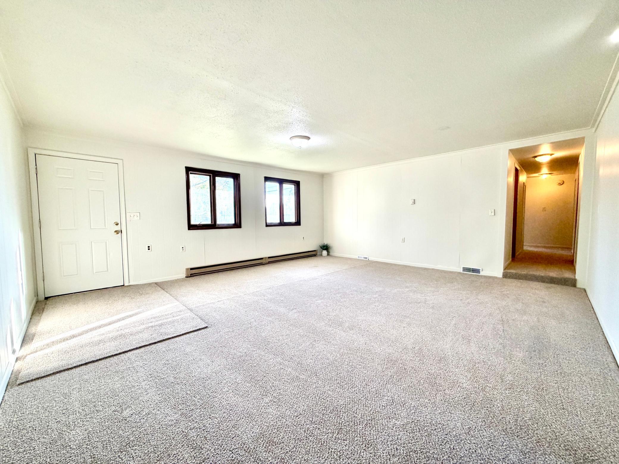 1940 single family home for sale at 615 6th Street SE in Bemidji, MN — 3 bed, 2 bath (photo 10 of 27)