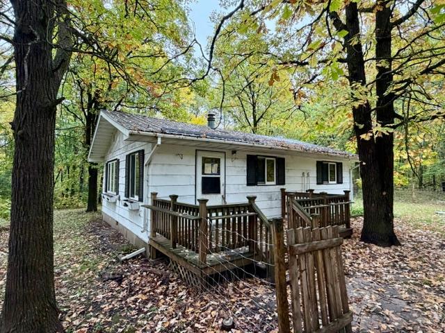 1979 single family home for sale at 24507 430th Street in Leonard, MN — 1 bed, 1 bath