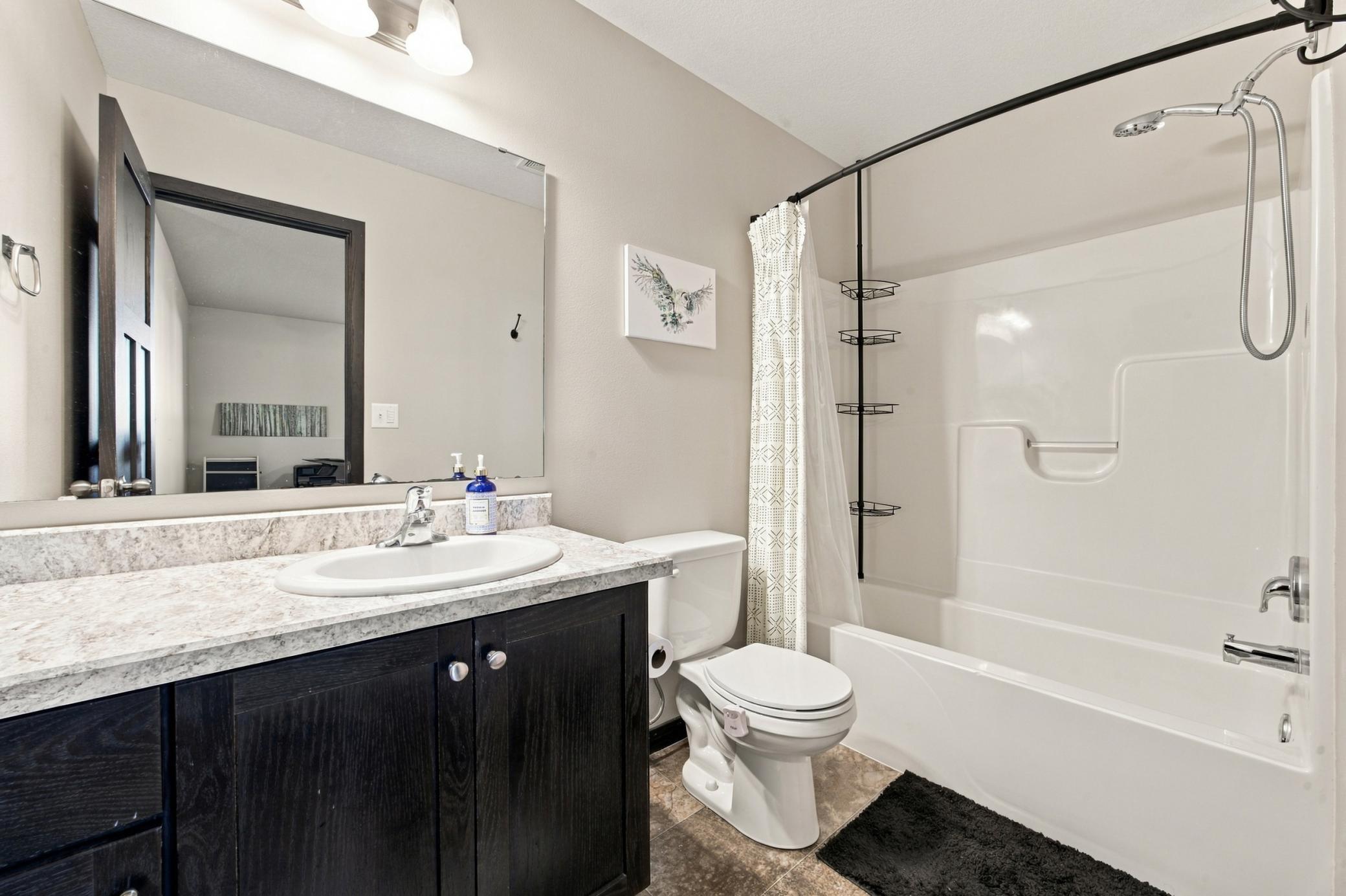2017 single family home for sale at 3556 17th Street S in Moorhead, MN — 3 bed, 3 bath (photo 32 of 40)