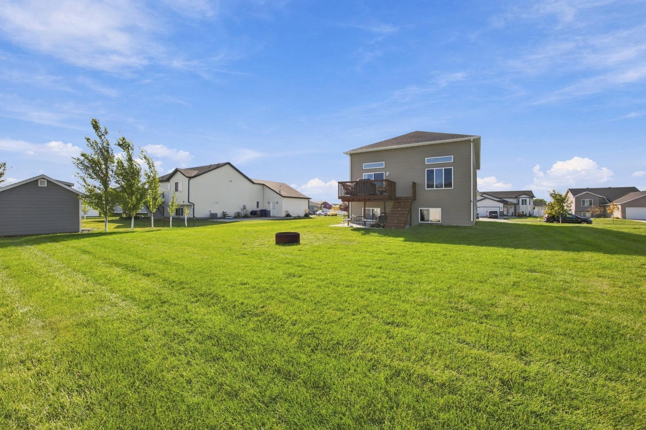2017 single family home for sale at 3556 17th Street S in Moorhead, MN — 3 bed, 3 bath (photo 39 of 40)